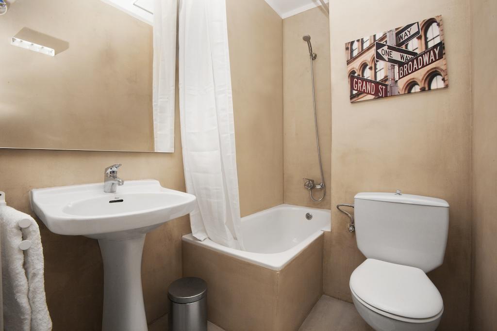 Bcn Sagrada Familia Apartments Барселона Номер фото