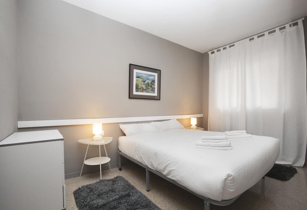 Bcn Sagrada Familia Apartments Барселона Номер фото
